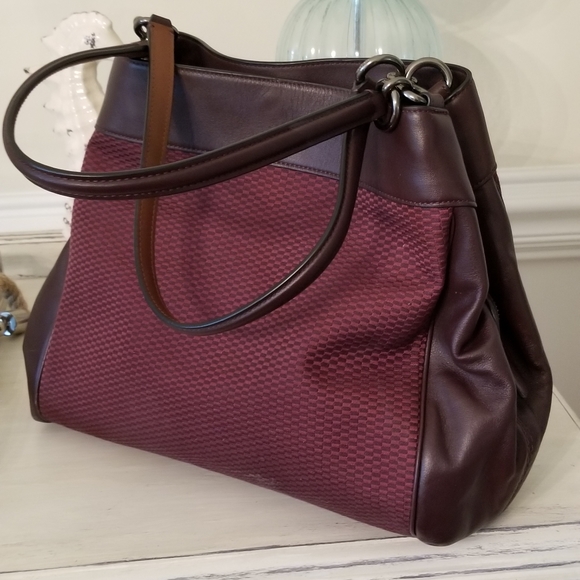 Coach Handbags - Coach purse- burgundy and brown